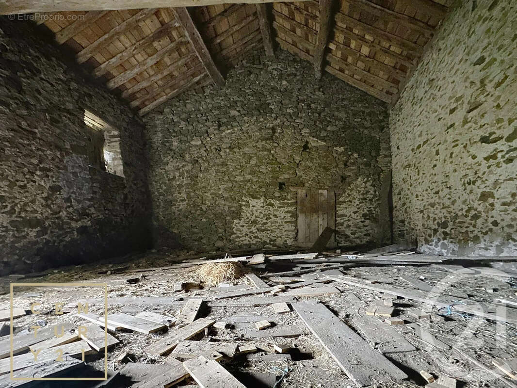 Maison à PUYVALADOR