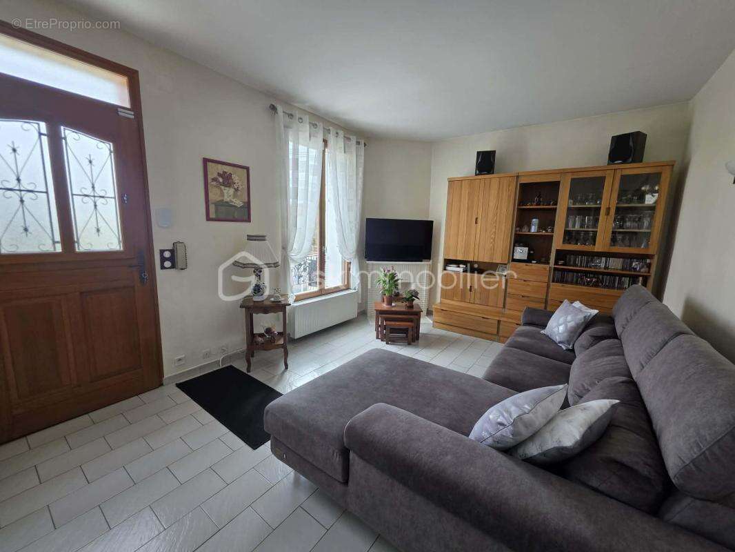 Maison à LE PERREUX-SUR-MARNE