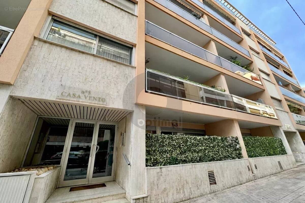 Appartement à MENTON