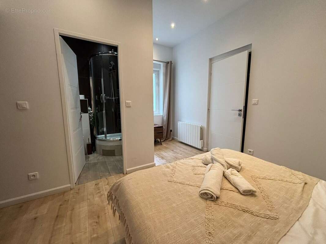 Appartement à FONTAINE