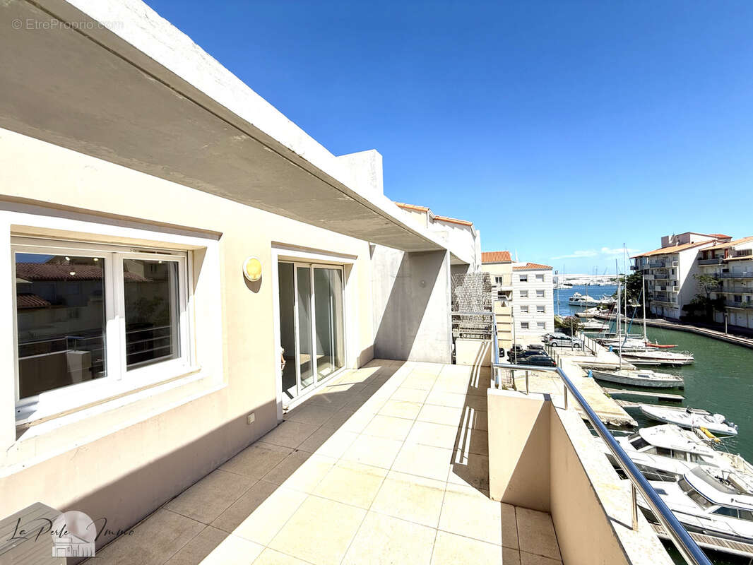 Duplex T3 sur la Marina avec parking - photo 2