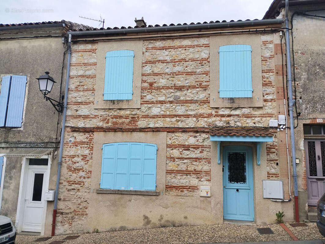 Maison à AUVILLAR