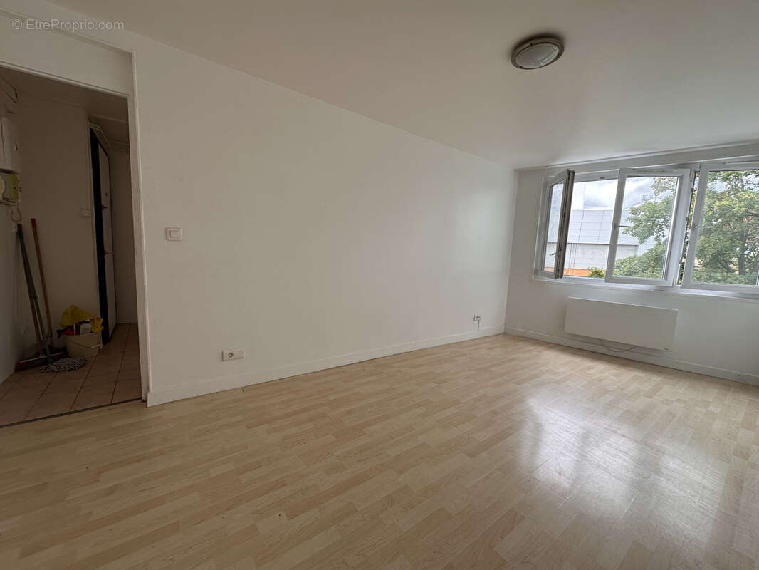 Appartement à STAINS