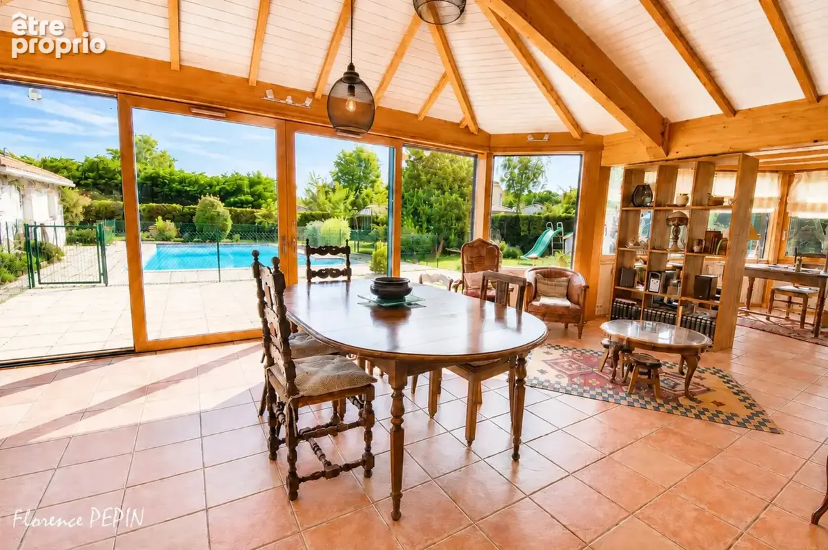 Maison de plain-pied avec piscine - photo 4