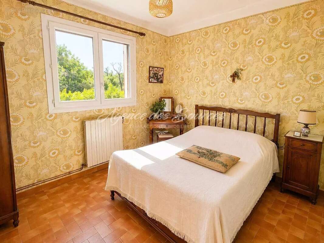 Maison à BRAS