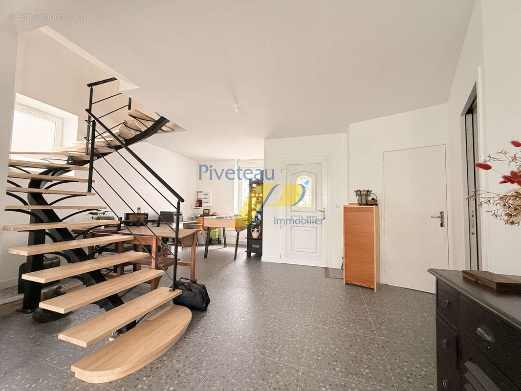 Maison 125 m² à Indre  - photo 6