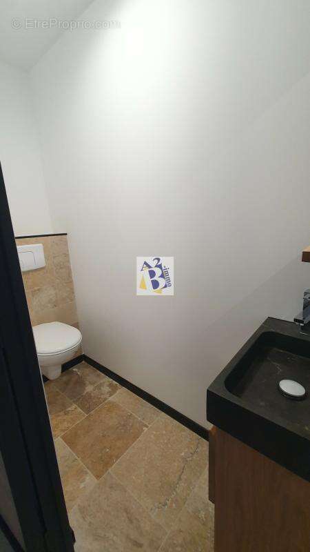 Maison à RUELLE-SUR-TOUVRE