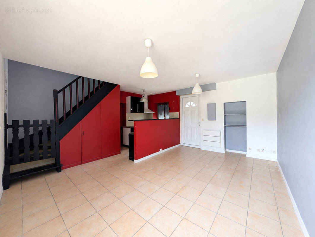 Appartement à LIEUSAINT