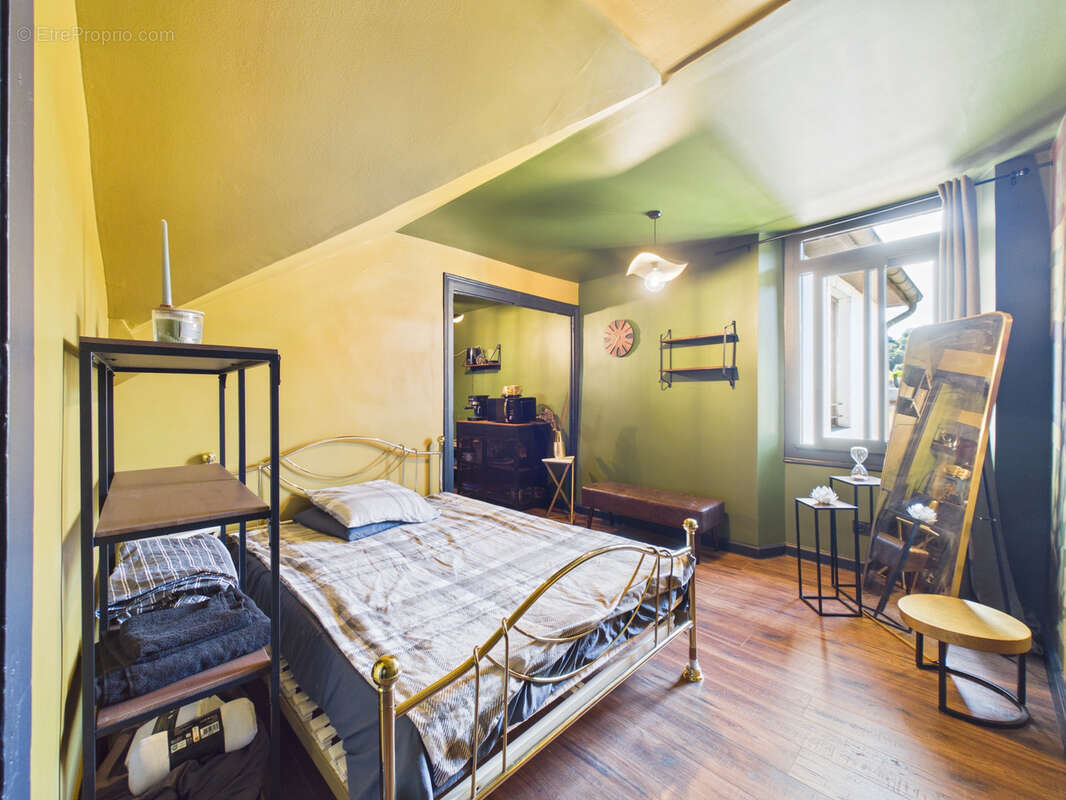 Appartement de type 2 - centre historique - Chambery - 30 m2 - photo 9