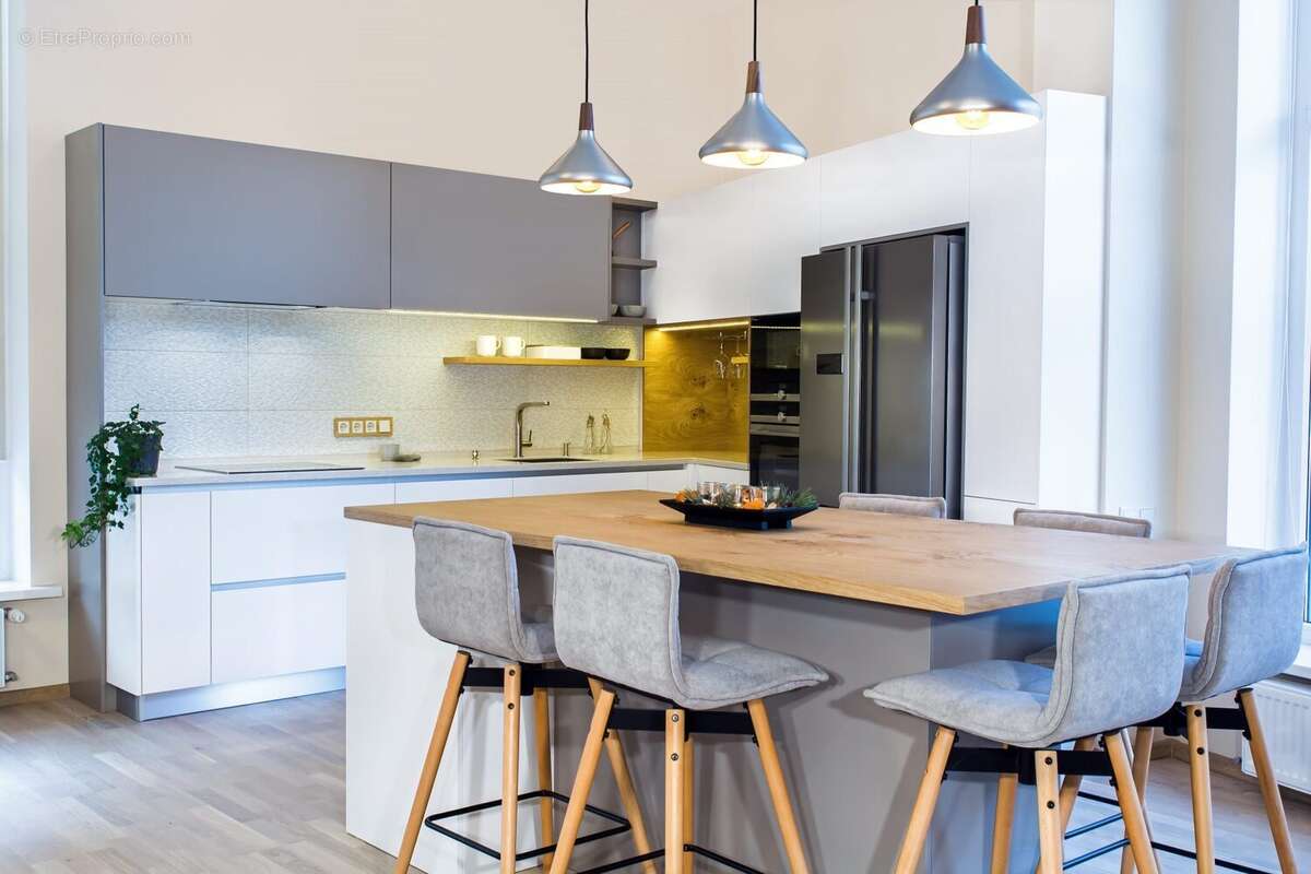 Maison à SAINT-MAUR-DES-FOSSES