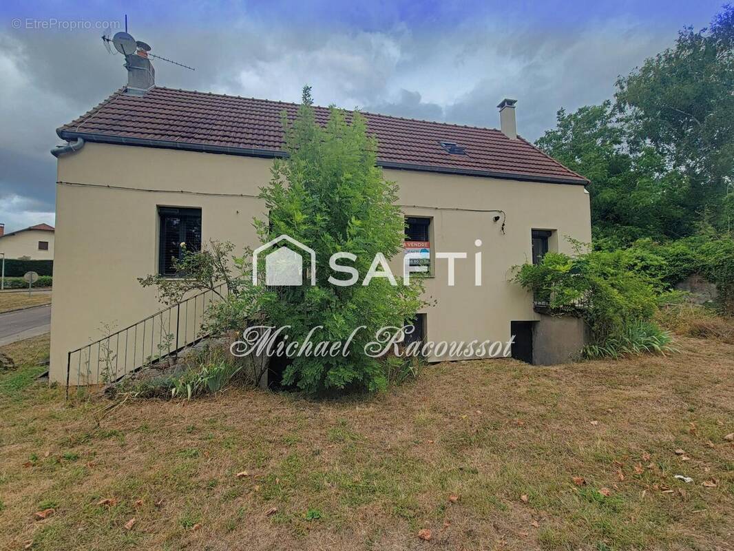 Photo 1 - Maison à ECUISSES