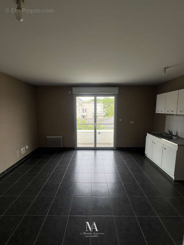 *** Appartement T3 - Place Ney *** - photo 4
