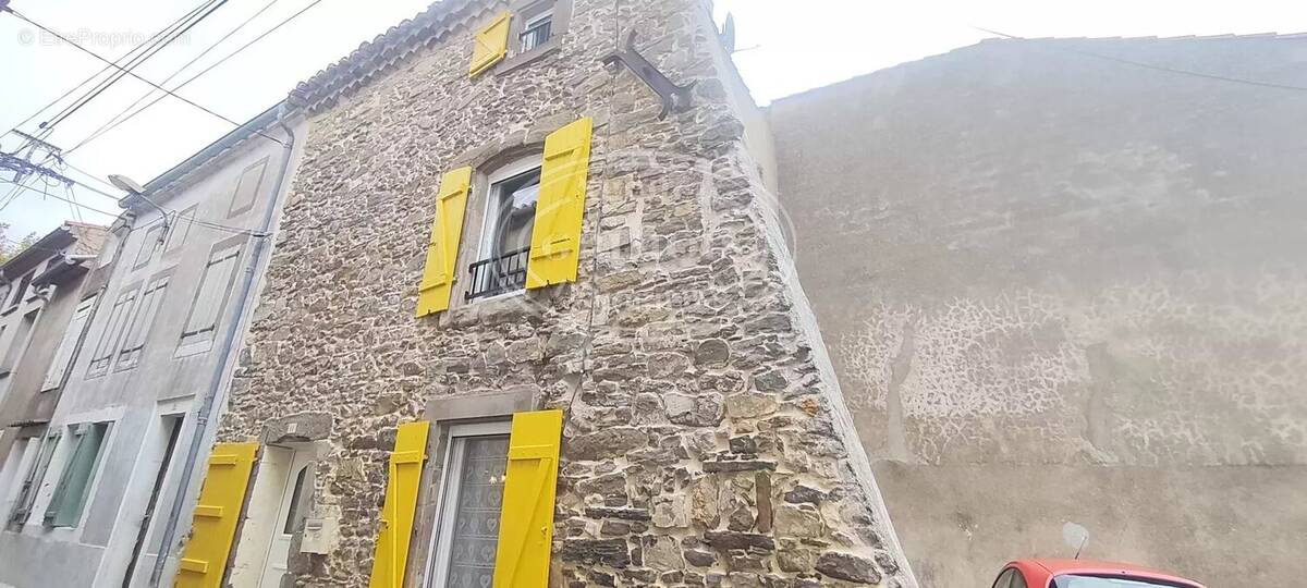 Appartement à CONILHAC-CORBIERES