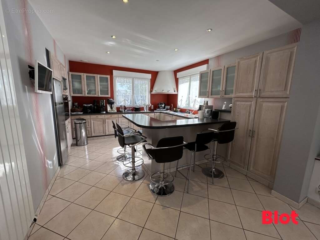 Maison à LA GOUESNIERE