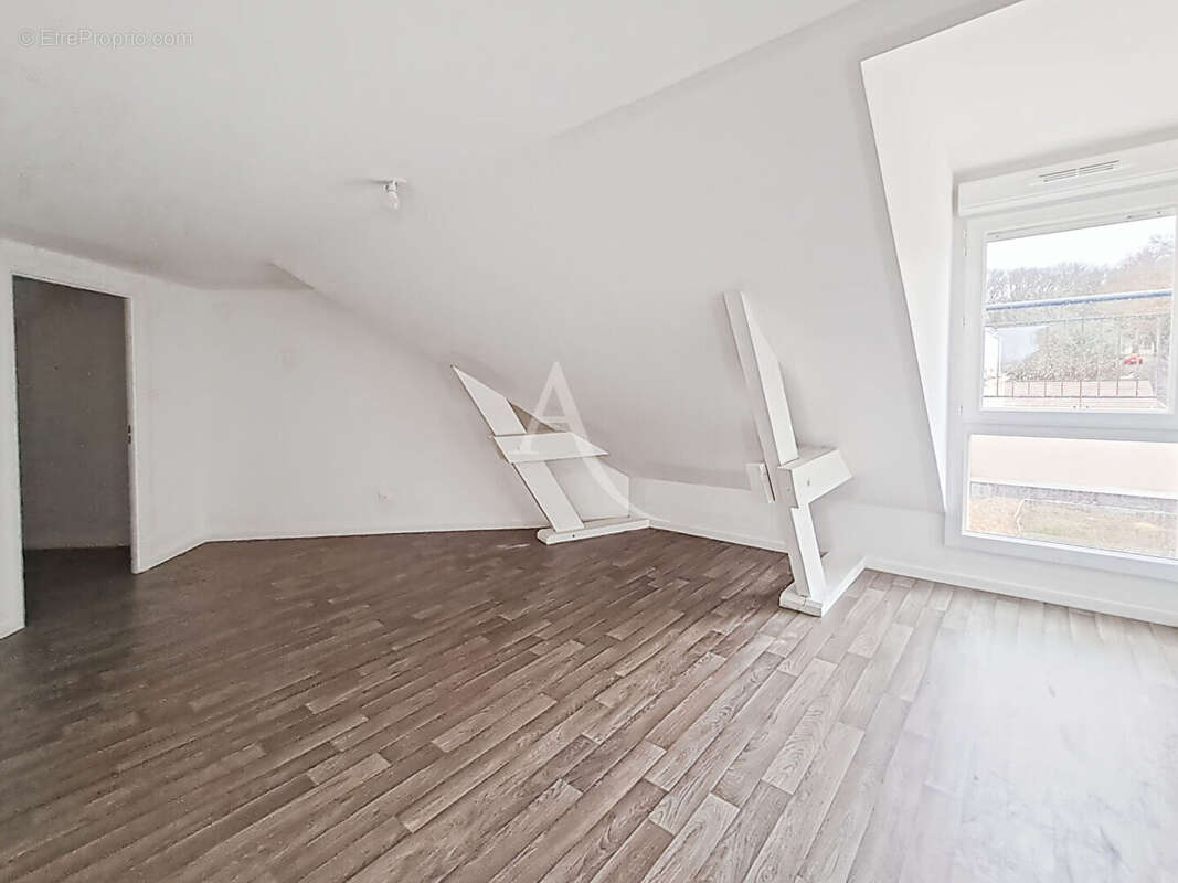 Appartement à SAINT-GERMAIN-LES-ARPAJON