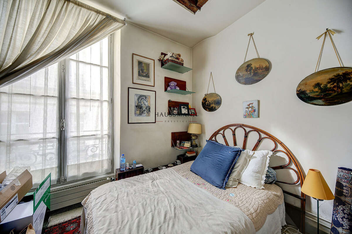 Appartement à PARIS-6E