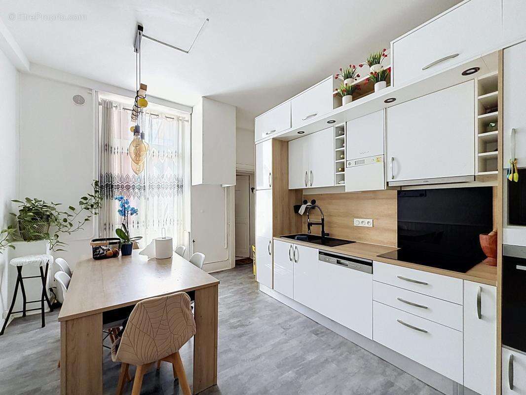 Appartement à GIVORS
