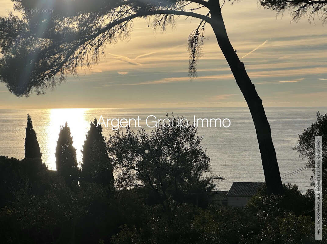 Appartement à SANARY-SUR-MER