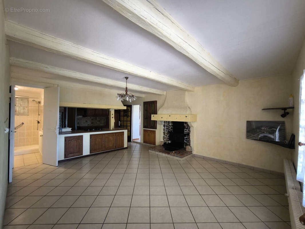 Maison à TULETTE