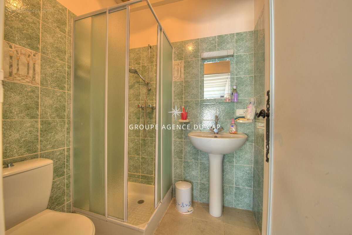 Maison à ROQUEBRUNE-SUR-ARGENS