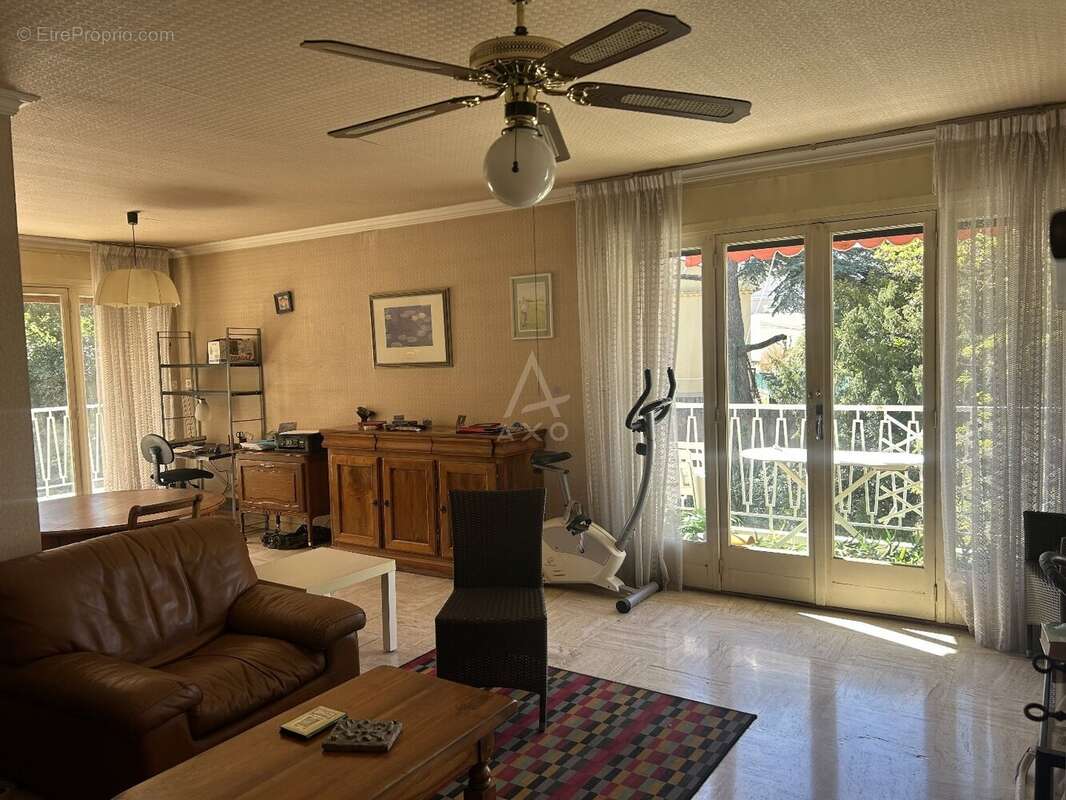 Appartement à MARSEILLE-12E