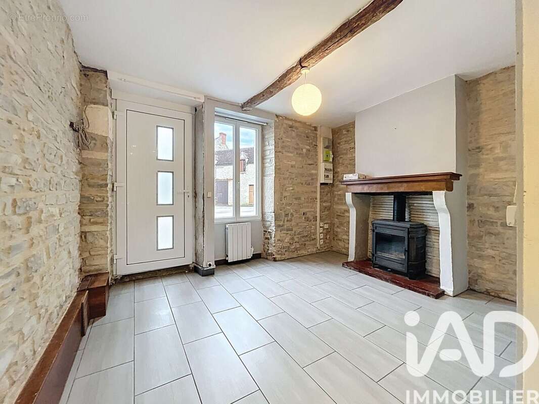 Maison 48 m² à Bessy-Sur-Cure  - photo 2