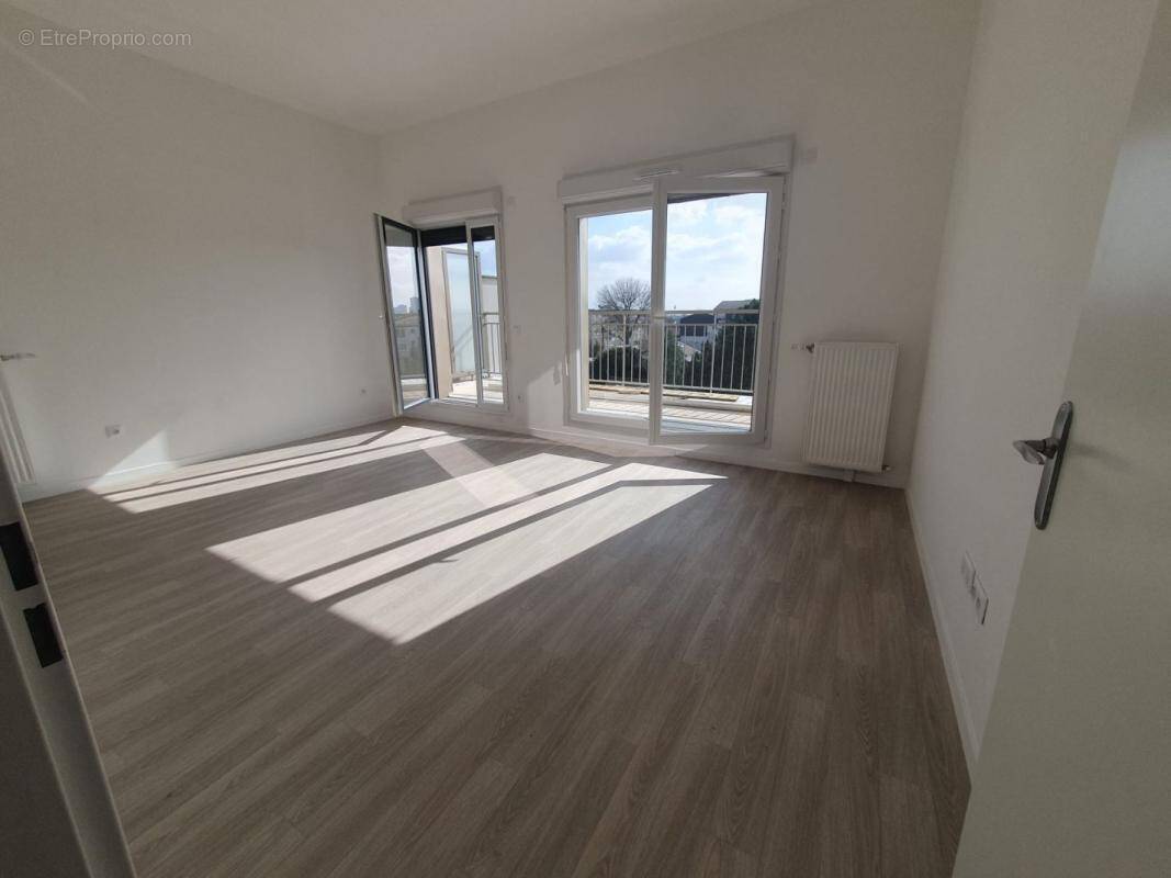 Appartement à ROMAINVILLE