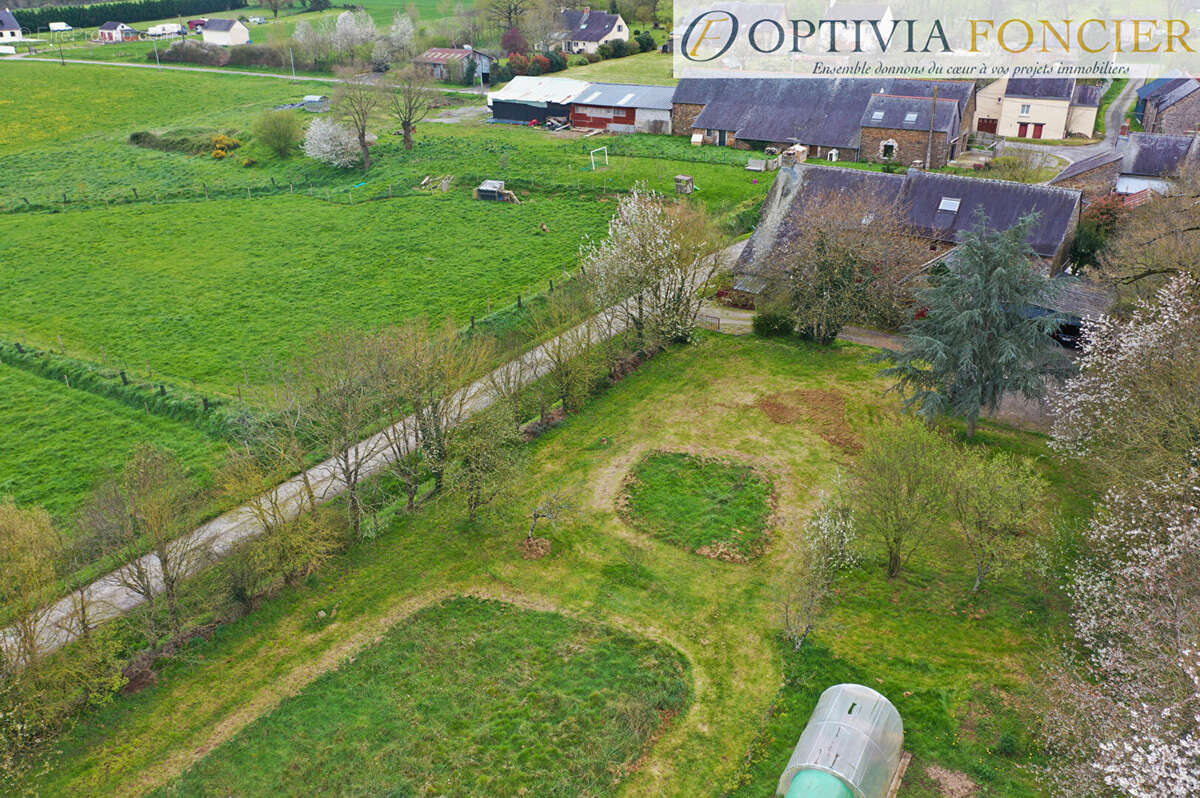 Maison à BAIN-DE-BRETAGNE