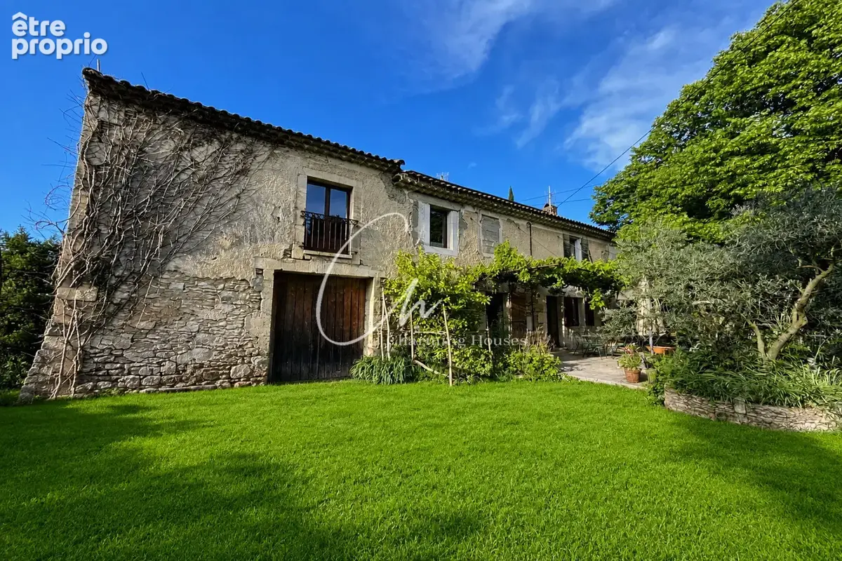 Maison 6 pièces 197 m² à vendre à Saint-Remy-De-Provence (13210) - photo 3