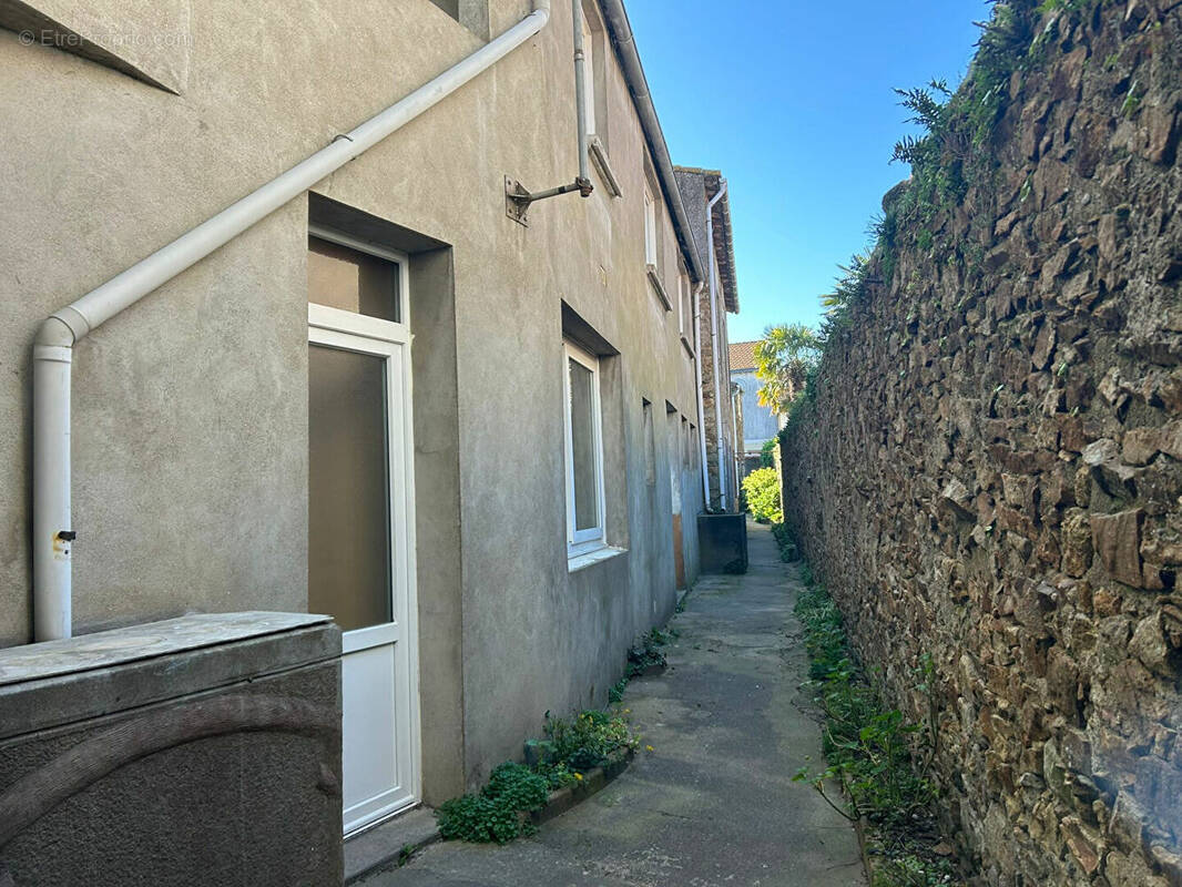Maison à PAIMBOEUF