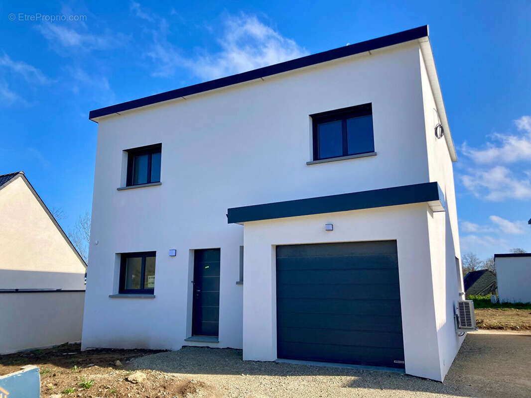 Maison à PLONEOUR-LANVERN