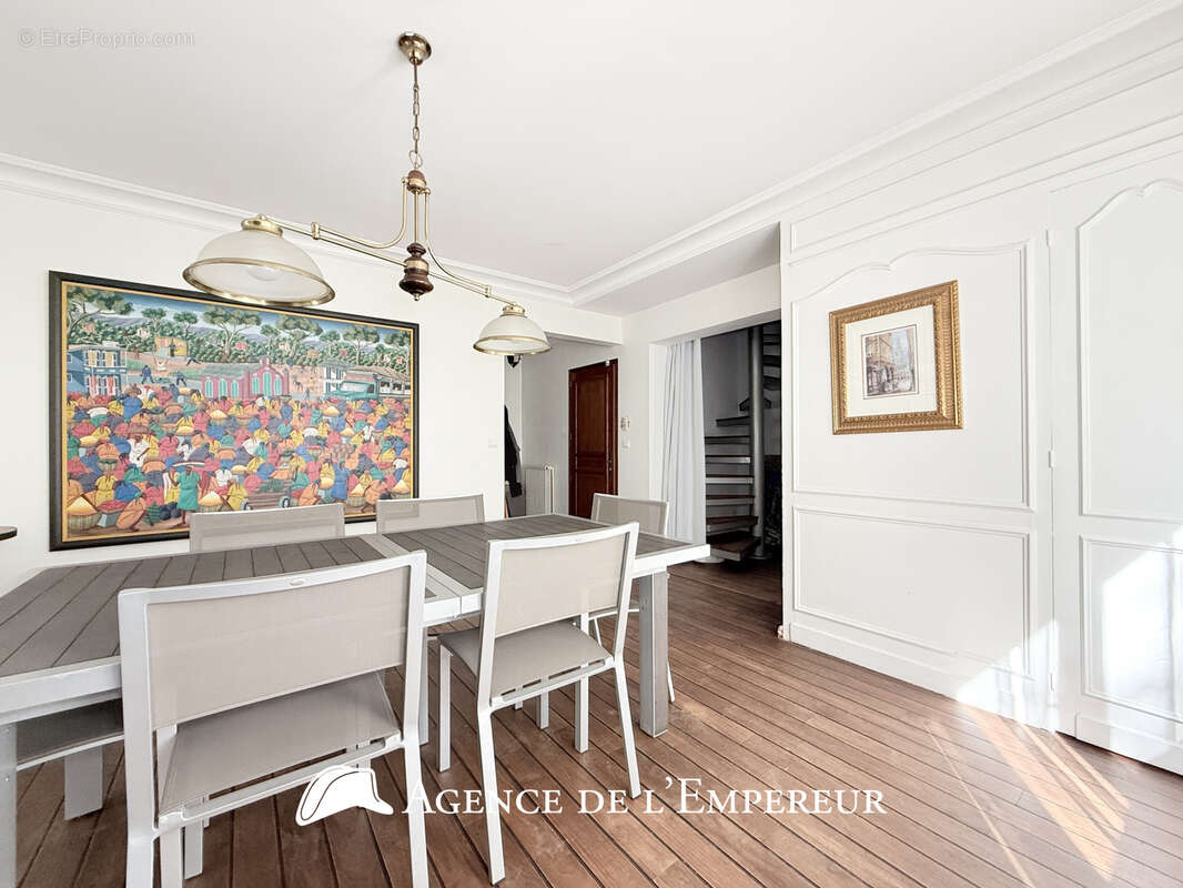 Appartement à RUEIL-MALMAISON