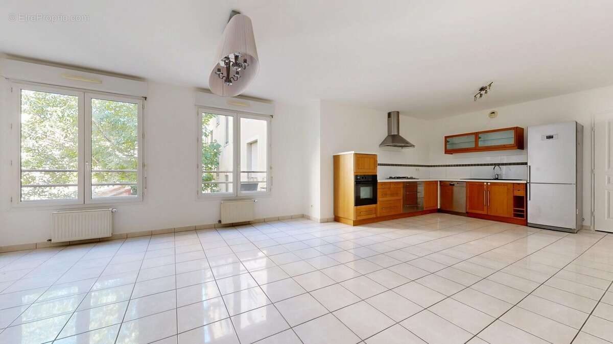 Appartement 87 m² à Lyon-7e  - photo 2