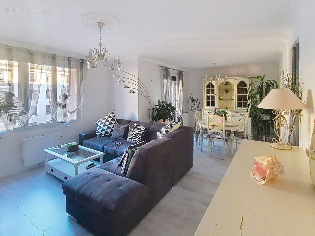Appartement à THONON-LES-BAINS