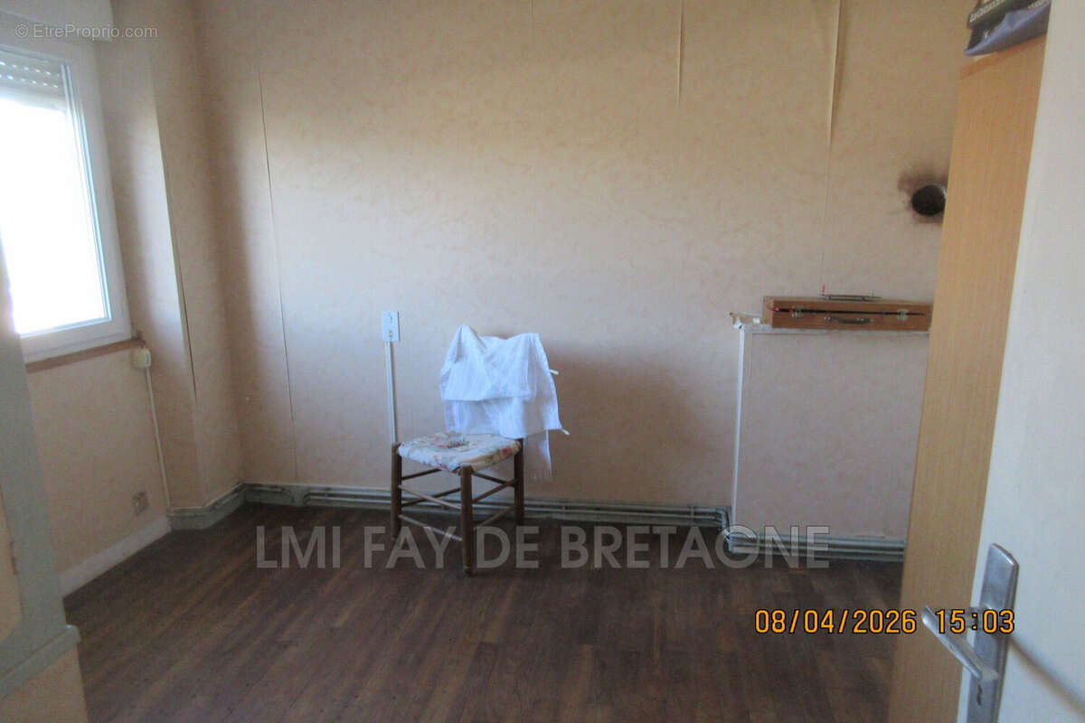 Maison 62 m² à Saint-Nicolas-De-Redon  - photo 7