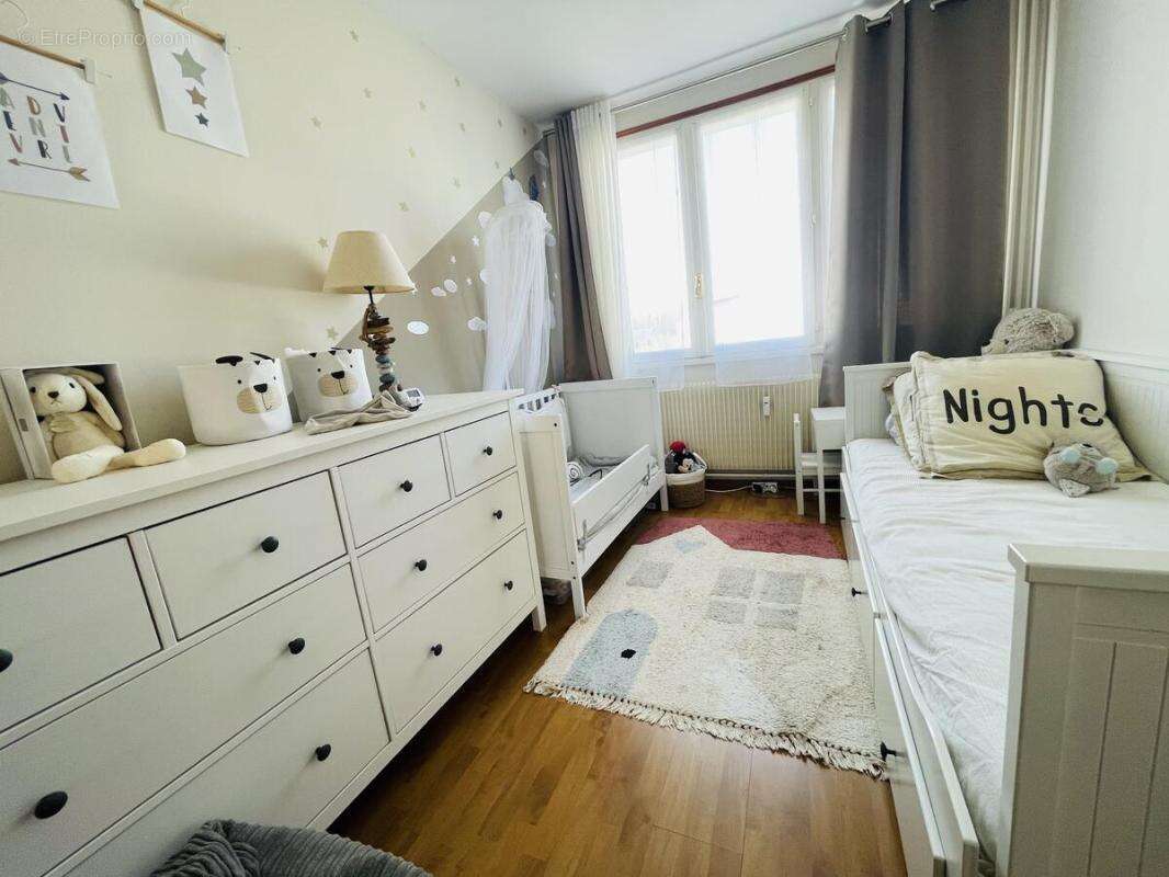Appartement à PONT-DE-CHERUY