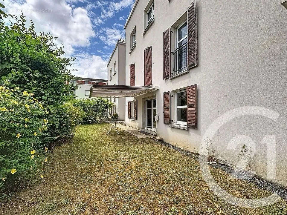 Appartement à MONTEREAU-FAULT-YONNE