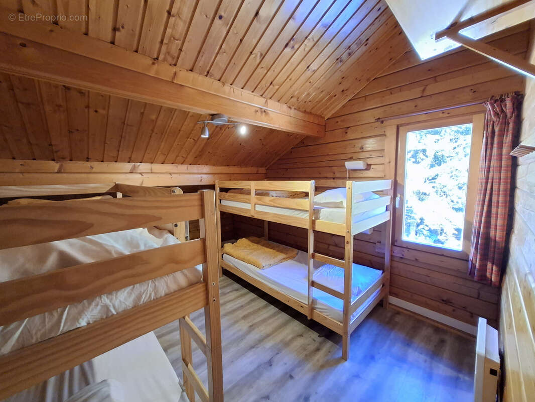 Maison à LES AVANCHERS-VALMOREL