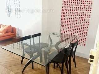 Appartement à PARIS-3E