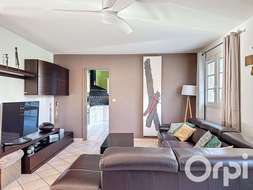 Maison à BALLAINVILLIERS