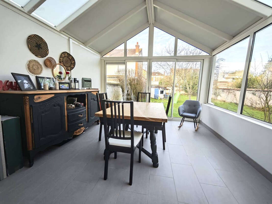 Maison à TOURNAN-EN-BRIE