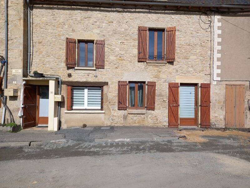 Maison à ROUSSENNAC