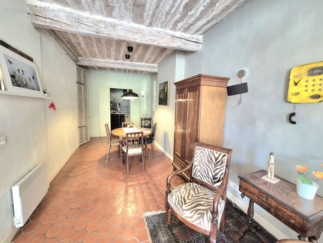 Appartement à HYERES