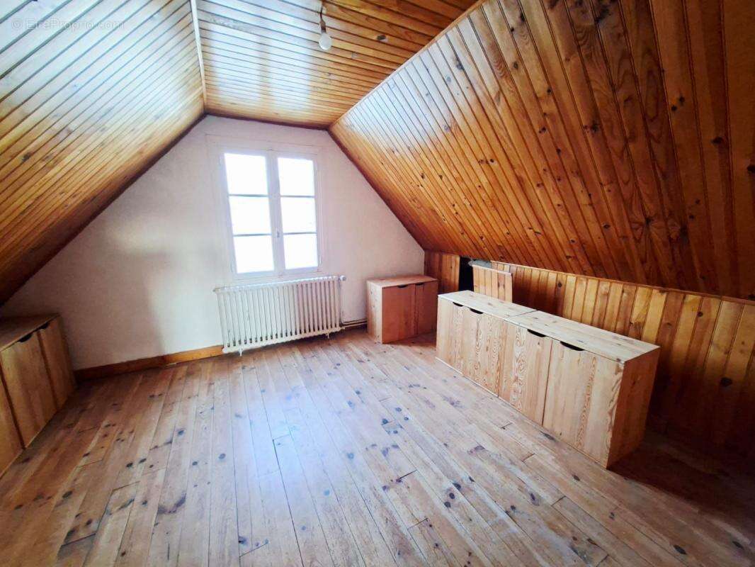 Lanmeur, exposée sud, 3 chambres - photo 9