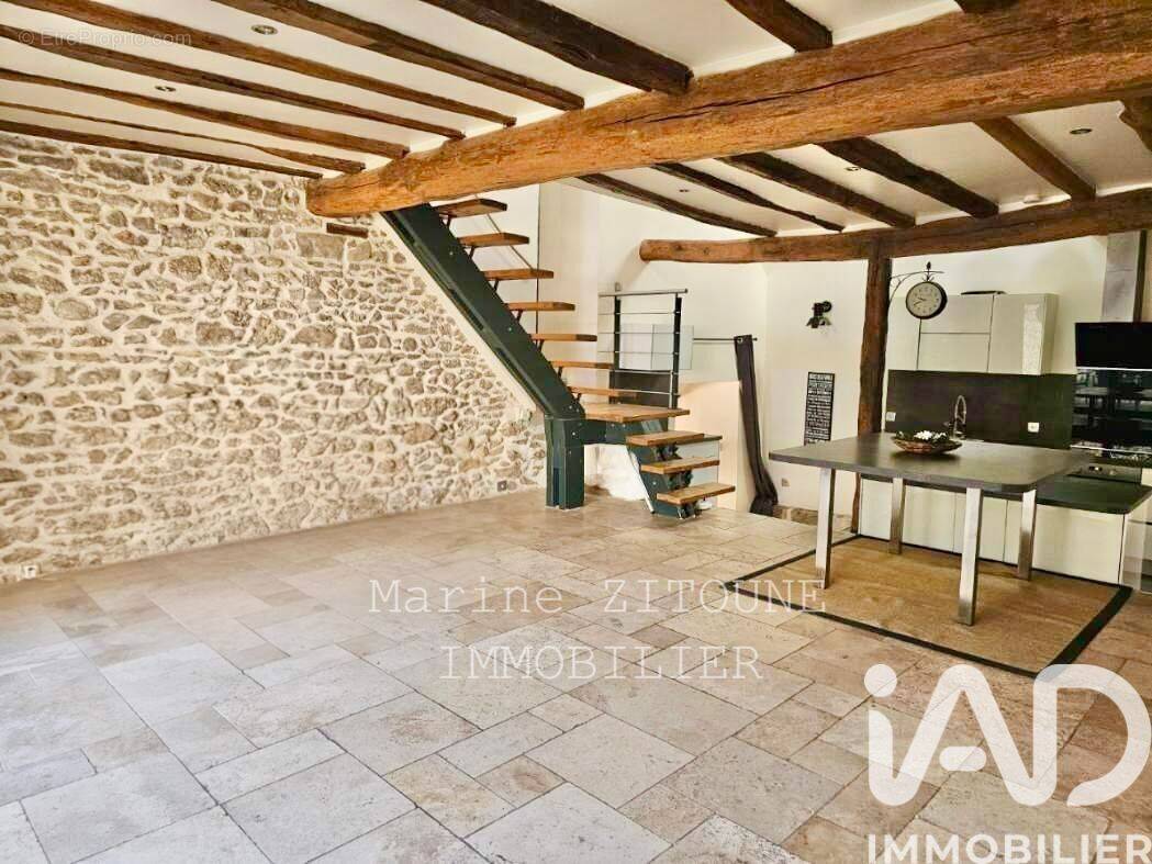 Photo 1 - Maison à LA VILLE-DU-BOIS