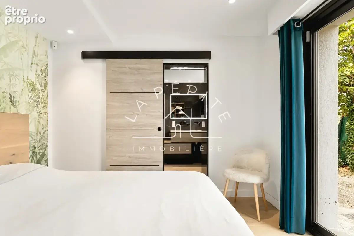 PÉGOMAS   Villa coup de cœur rénovée avec piscine   Calme absolu - photo 9
