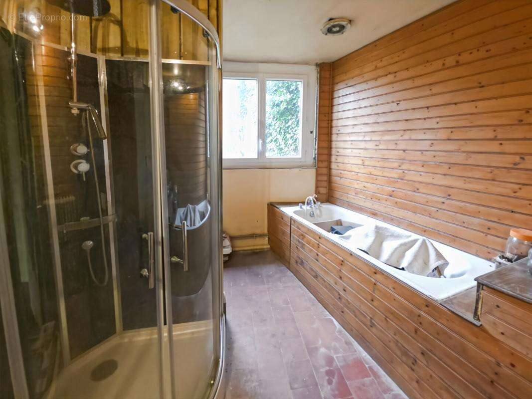 Maison à MOULINS-LA-MARCHE