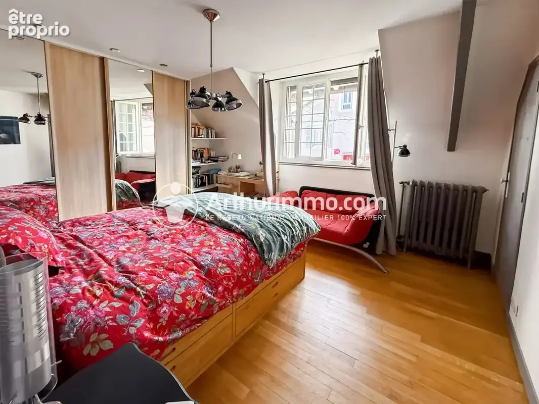 Maison ancienne en centre ville - photo 13