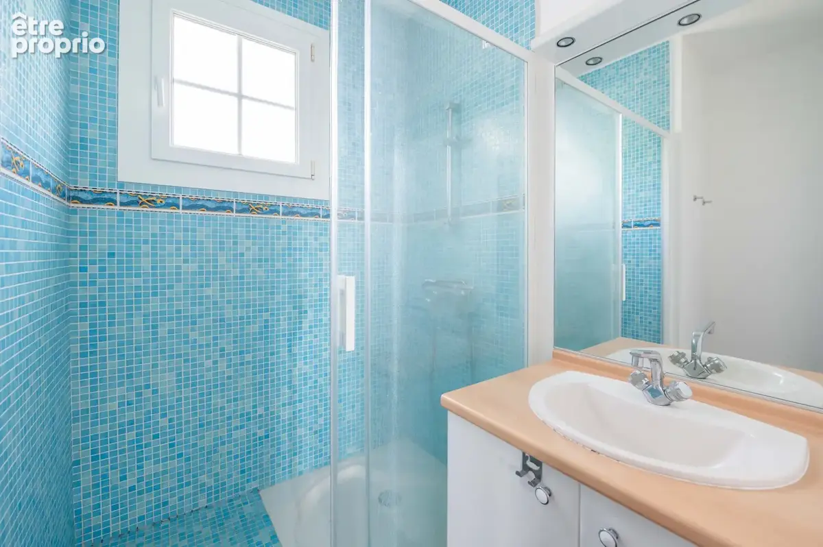 St Julien de Concelles - Maison 230m2 - photo 13