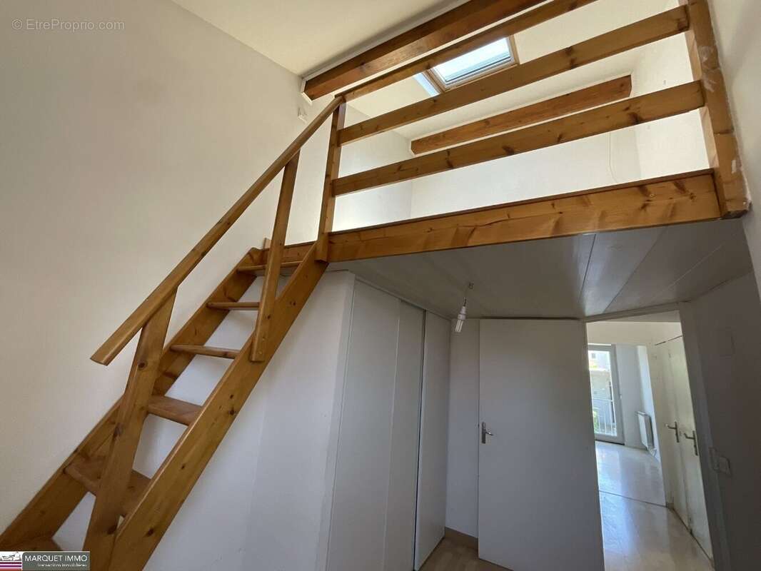 Agréable maison de ville T4 offrant 83 m² avec terrasse de 13 m², au calme sur Béziers Font-Neuve. - photo 7